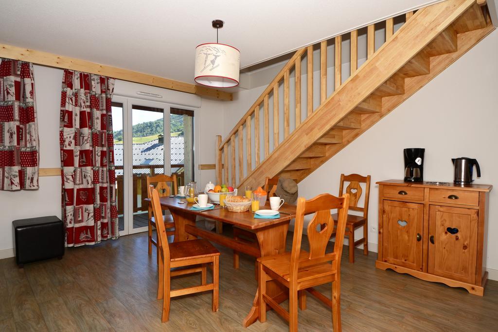 Résidence Odalys Les Bergers Saint-Sorlin-dʼArves Habitación foto